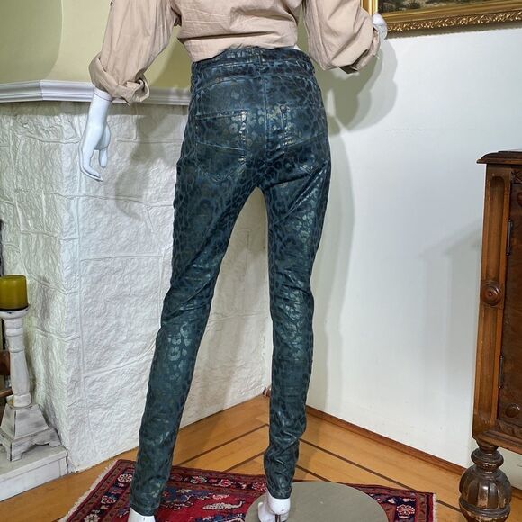 NÜ Denmark Offside Zip Metallic Leopard Print Jean - Picture 3 of 14